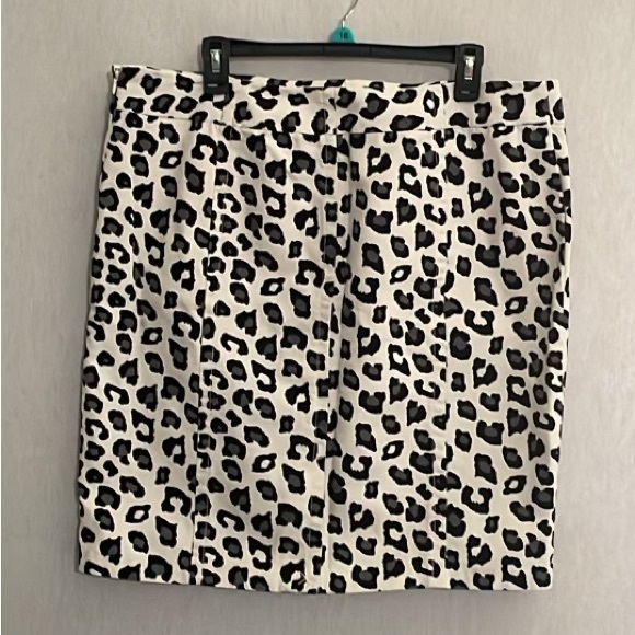 Merona leopard print, pencil skirt, size, 16 - Picture 3 of 7